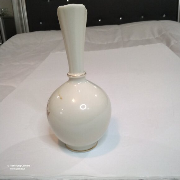 Vintage Lenox Rose Blossom 8" Bud Vase Fine Ivory Porcelain, Rose & Gold Trim - Picture 5 of 6